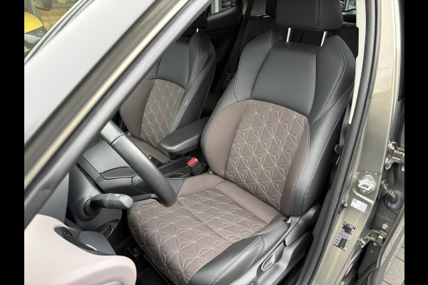 Toyota Yaris Cross 1.5 Hybrid Executive | Navigatie | Stoelverwarming | Adaptive cruise control