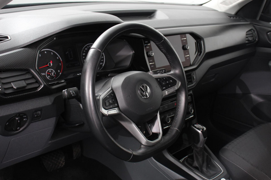 Volkswagen T-Cross 1.0 TSI 115pk DSG Life Plus | Navigatie | Apple Carplay/ Android Auto | Climate Control | Adaptive Cruise Control | Lane/Side Assist | Camera | Stoelverwarming |