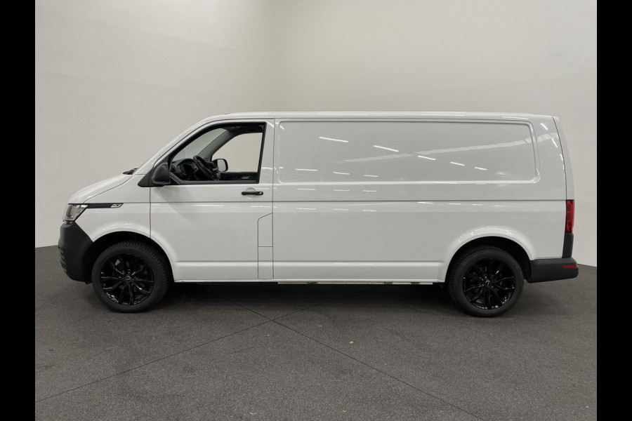 Volkswagen Transporter 2.0 TDI L2H1 28 Airco Cruise Control Apple CarPlay Trekhaak Achterklep