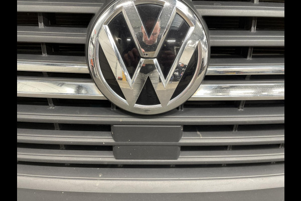 Volkswagen Transporter 2.0 TDI L2H1 28 Airco Cruise Control Apple CarPlay Trekhaak Achterklep