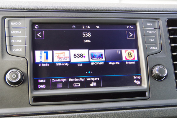 Volkswagen Crafter 35 2.0 TDI L3H3 140PK AUT. 3-ZITS, TREKHAAK, CAMERA, NAVI, CRUISE, AIRCO, NL AUTO, NAP