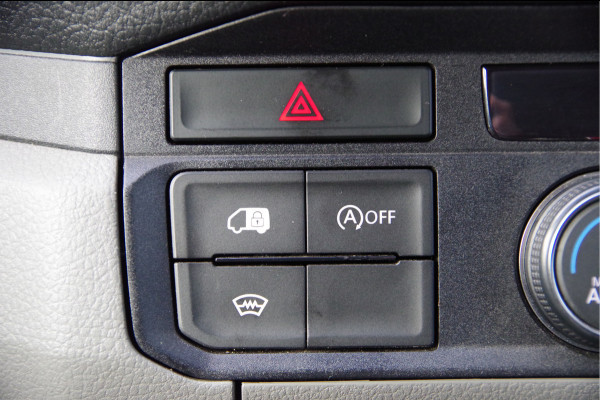 Volkswagen Crafter 35 2.0 TDI L3H3 140PK AUT. 3-ZITS, TREKHAAK, CAMERA, NAVI, CRUISE, AIRCO, NL AUTO, NAP