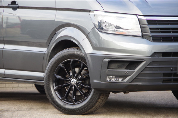 Volkswagen Crafter 35 2.0 TDI L3H3 140PK AUT. 3-ZITS, TREKHAAK, CAMERA, NAVI, CRUISE, AIRCO, NL AUTO, NAP