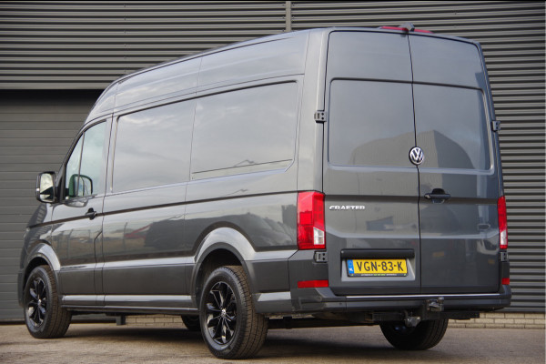 Volkswagen Crafter 35 2.0 TDI L3H3 140PK AUT. 3-ZITS, TREKHAAK, CAMERA, NAVI, CRUISE, AIRCO, NL AUTO, NAP