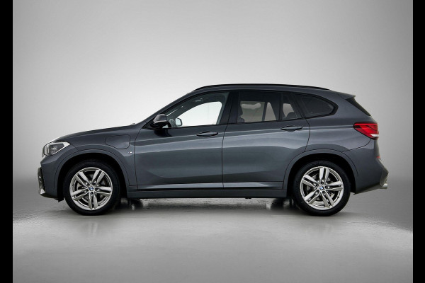 BMW X1 xDrive25e Exe.Ed. 221PK PLUG-In M Sport PANORAMADAK | AD-CRUISE | CAMERA