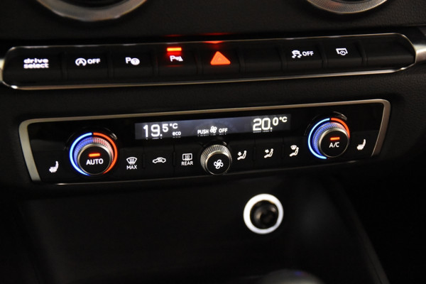 Audi A3 Limousine 1.5 TFSI CoD Sport *1ste Eigenaar*Leer*Trekhaak*