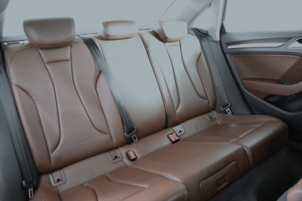 Audi A3 Limousine 1.5 TFSI CoD Sport *1ste Eigenaar*Leer*Trekhaak*