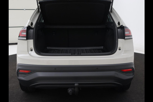 Volkswagen Taigo 1.0 TSI Life Business | Stoelverwarming | Trekhaak | Camera | Adaptive cruise | Navigatie | 17'' | Virtual Cockpit | Climate control | Bluetooth | Full LED | Parkeerhulp