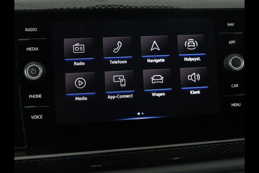 Volkswagen Taigo 1.0 TSI Life Business | Stoelverwarming | Trekhaak | Camera | Adaptive cruise | Navigatie | 17'' | Virtual Cockpit | Climate control | Bluetooth | Full LED | Parkeerhulp