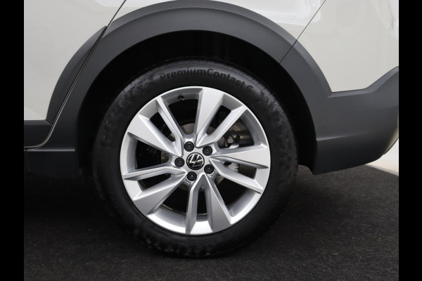 Volkswagen Taigo 1.0 TSI Life Business | Stoelverwarming | Trekhaak | Camera | Adaptive cruise | Navigatie | 17'' | Virtual Cockpit | Climate control | Bluetooth | Full LED | Parkeerhulp
