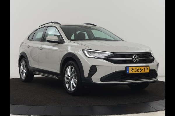 Volkswagen Taigo 1.0 TSI Life Business | Stoelverwarming | Trekhaak | Camera | Adaptive cruise | Navigatie | 17'' | Virtual Cockpit | Climate control | Bluetooth | Full LED | Parkeerhulp