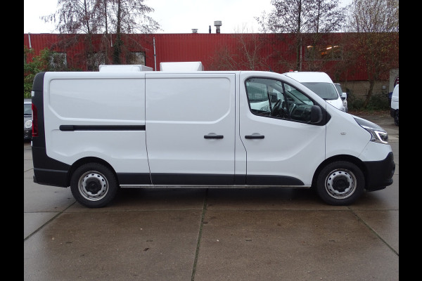 Renault Trafic 2.0 dCi 145 L2H1 Luxe