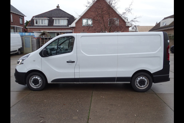 Renault Trafic 2.0 dCi 145 L2H1 Luxe
