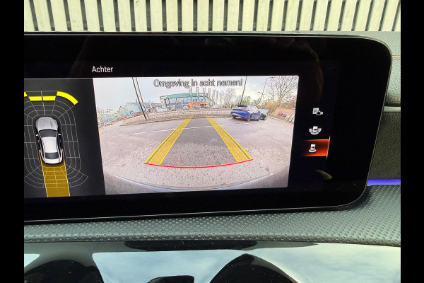 Mercedes-Benz CLA-Klasse 250 e AMG Line / Panodak / Sfeer