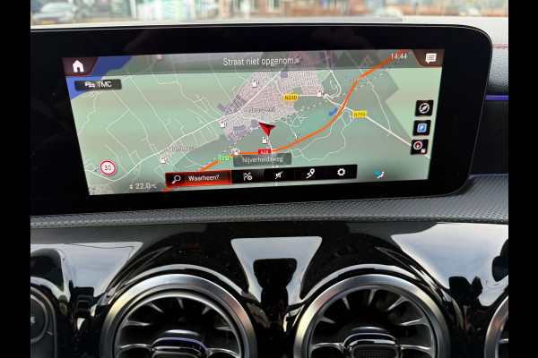 Mercedes-Benz CLA-Klasse 250 e AMG Line / Panodak / Sfeer