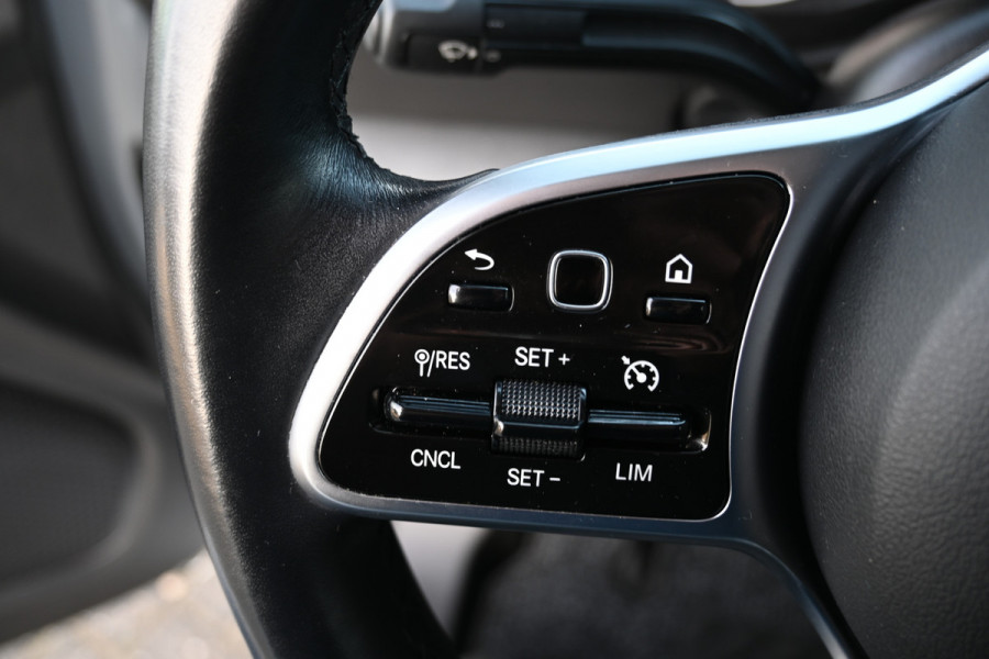 Mercedes-Benz Citan 110 CDI L1 Pro 3 Zitplaatsen, Camera, Trekhaak, Apple Carplay/Android Auto