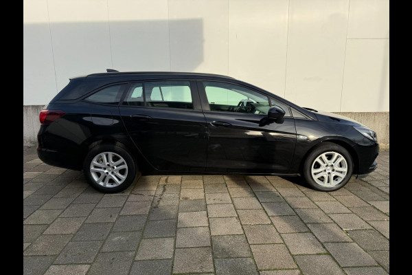 Opel Astra Sports Tourer 1.0 Online Edition | Parkeersensoren voor & achter | Cruise control | Climate control
