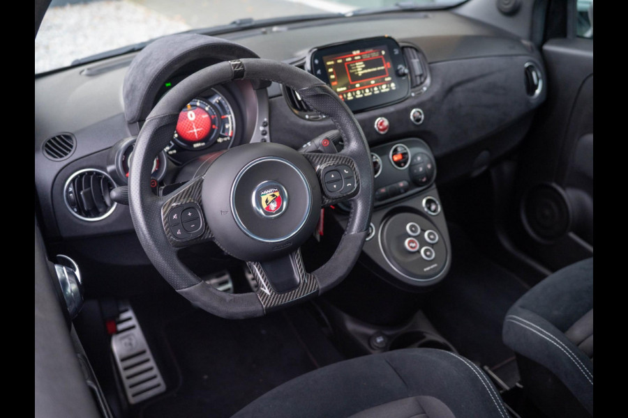 Abarth 595 Competizione 180PK / Alcantara / Bodykit / Carplay / Brembo / Koni / Monza