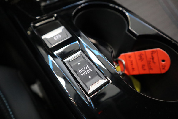 Peugeot 2008 1.2 PureTech Allure Pack PDC Parkeerhulp Stoelverw LED 24 maanden garantie mogelijk (*vraag naar de voorwaarden)