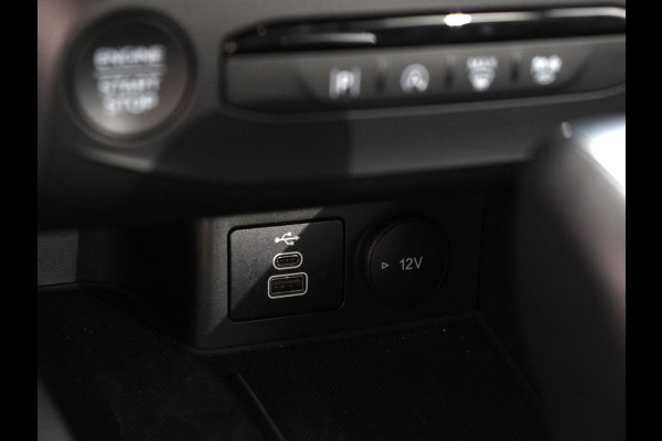 Ford Focus 1.0 EcoBoost 155pk Hybrid Automaat Active X | Navigatie | Apple Carplay/Android Auto | Climate Control | Camera | Parkeer sensoren | B&O | Dab | Led | Lichtmetalen velgen