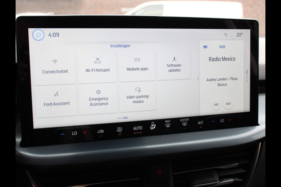 Ford Focus 1.0 EcoBoost 155pk Hybrid Automaat Active X | Navigatie | Apple Carplay/Android Auto | Climate Control | Camera | Parkeer sensoren | B&O | Dab | Led | Lichtmetalen velgen