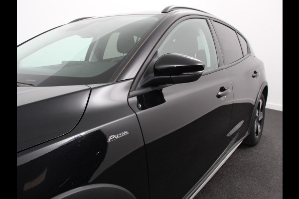 Ford Focus 1.0 EcoBoost 155pk Hybrid Automaat Active X | Navigatie | Apple Carplay/Android Auto | Climate Control | Camera | Parkeer sensoren | B&O | Dab | Led | Lichtmetalen velgen
