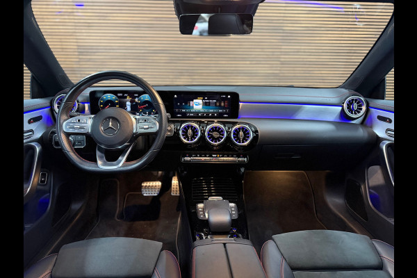 Mercedes-Benz CLA-Klasse Shooting Brake 200 Business Solution + AMG | Pano | Memory | Nightpakket | LED | Keyless | Premium Plus