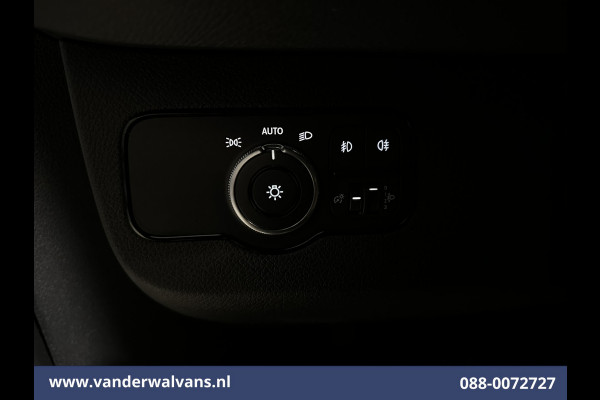 Mercedes-Benz Sprinter 317 CDI 170pk L2H1 Euro6 Airco | Camera | Navigatie | Apple Carplay | Cruisecontrol | Trekhaak | Chauffeursstoel Android Auto, Bijrijdersbank