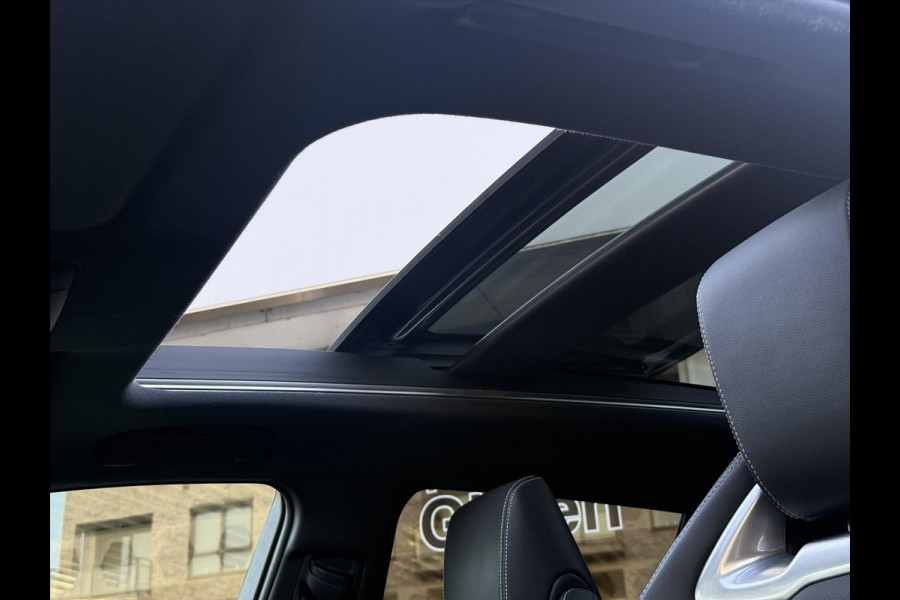 Toyota Corolla Touring Sports 2.0 Hybrid Premium | Panoramadak, JBL, Dodehoekherkenning, Parkeersensoren, Elektrische achterklep, 18 inch