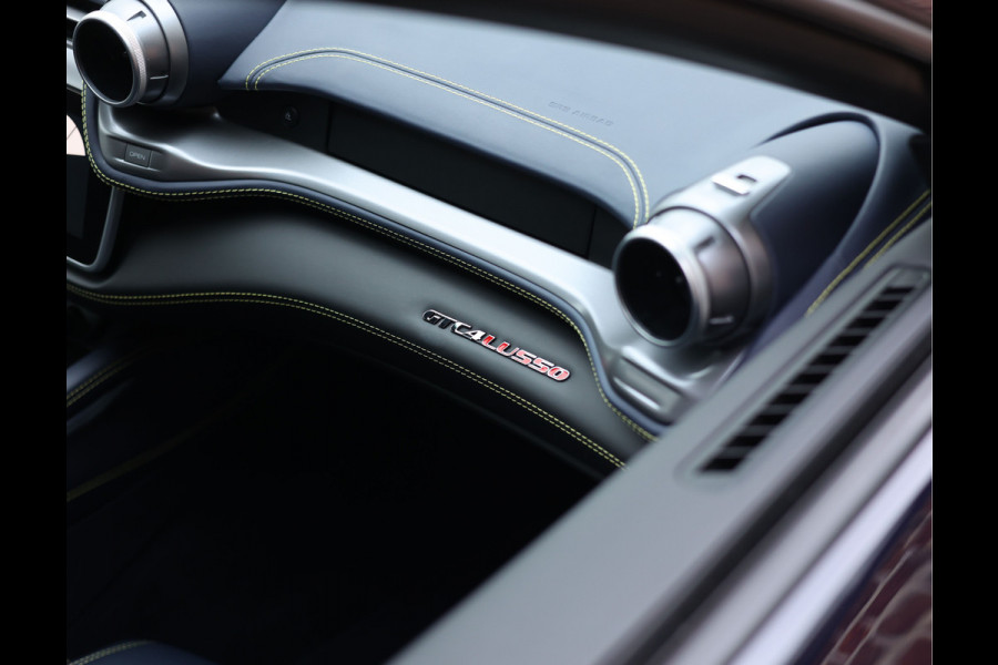 Ferrari GTC4Lusso 6.3 V12 | Atelier - Lift - Camera