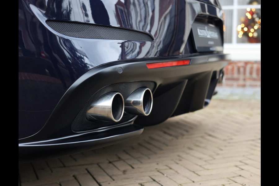 Ferrari GTC4Lusso 6.3 V12 | Atelier - Lift - Camera