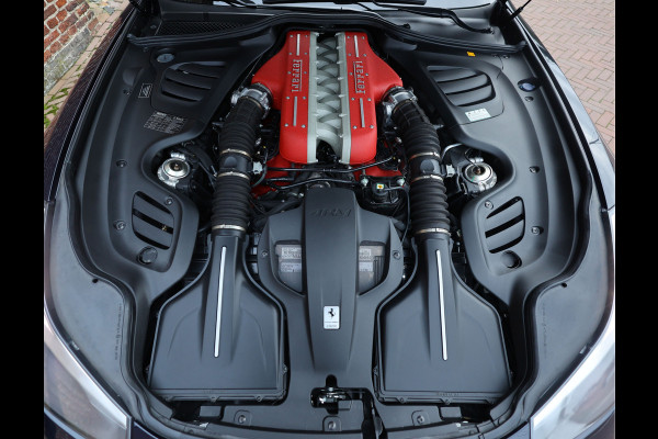 Ferrari GTC4Lusso 6.3 V12 | Atelier - Lift - Camera