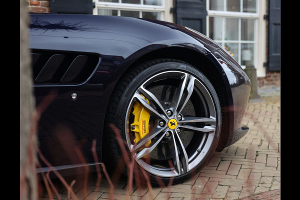Ferrari GTC4Lusso 6.3 V12 | Atelier - Lift - Camera