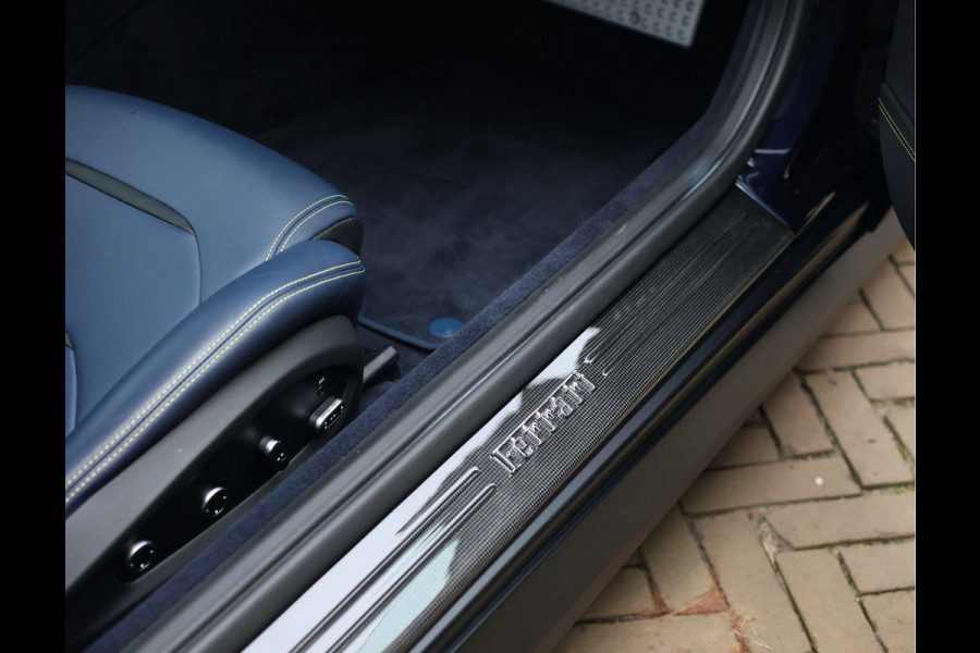 Ferrari GTC4Lusso 6.3 V12 | Atelier - Lift - Camera