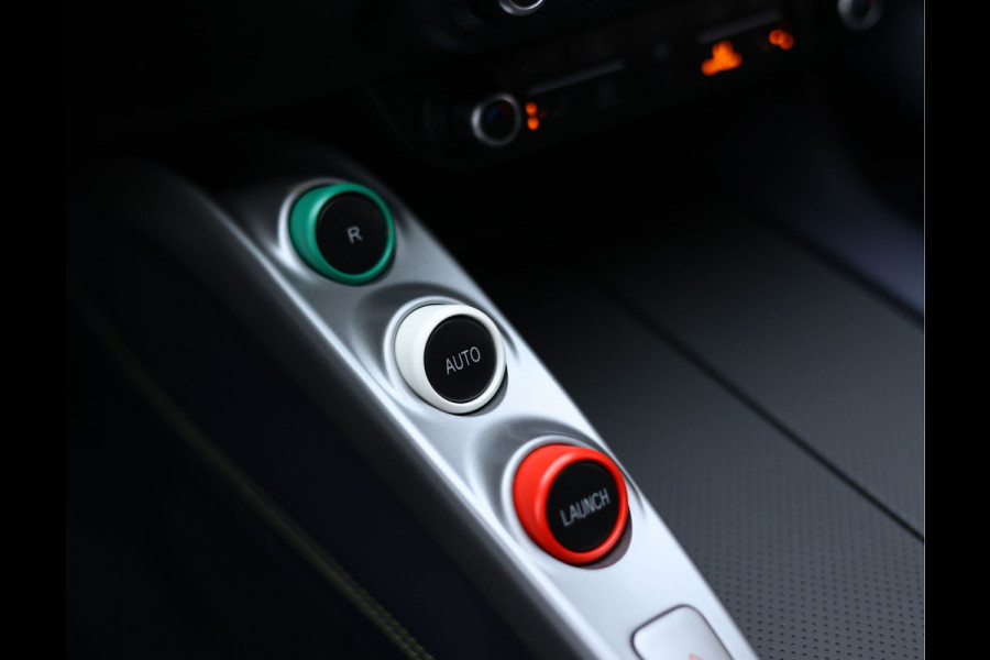 Ferrari GTC4Lusso 6.3 V12 | Atelier - Lift - Camera