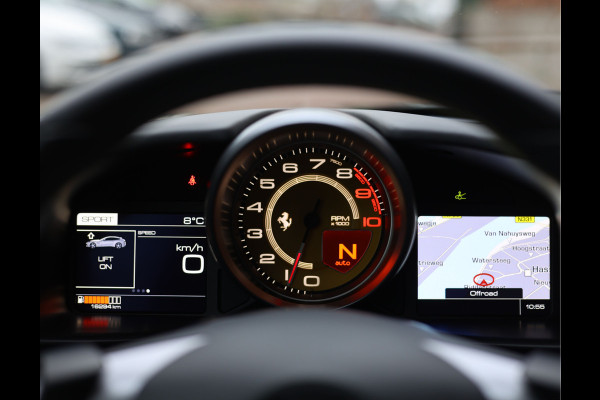 Ferrari GTC4Lusso 6.3 V12 | Atelier - Lift - Camera