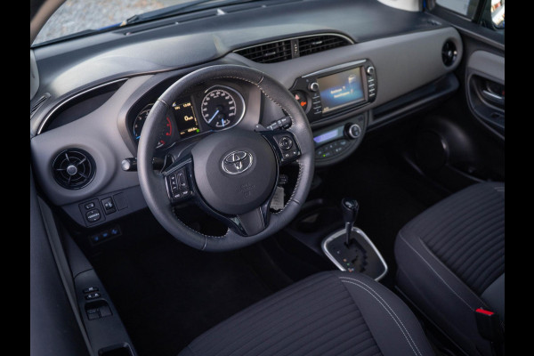 Toyota Yaris 1.5 VVT-i Active AUTOMAAT / Camera / Climate control / Cruise control