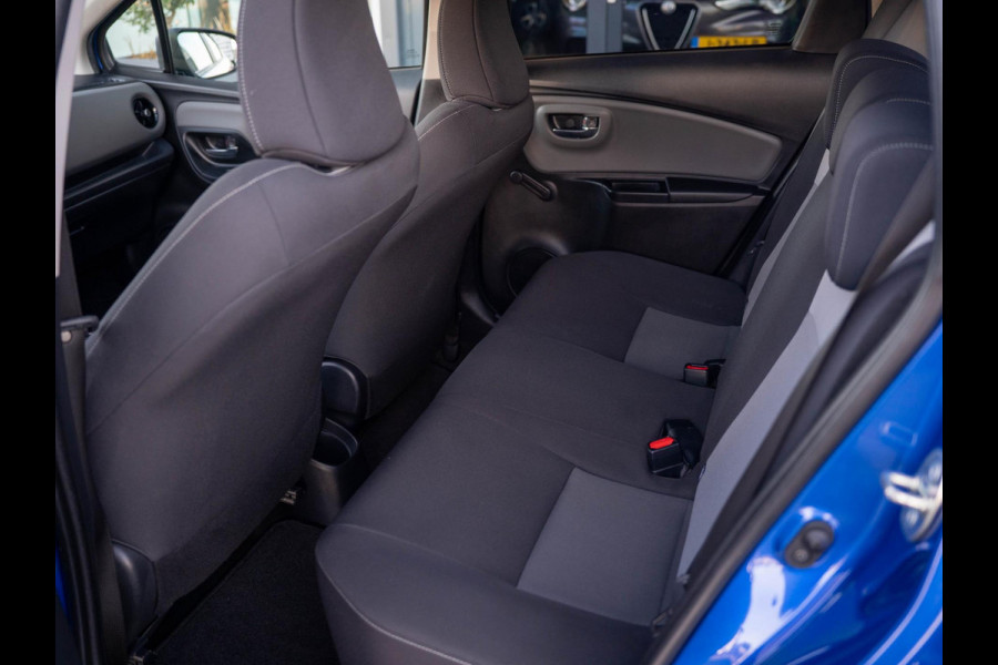 Toyota Yaris 1.5 VVT-i Active AUTOMAAT / Camera / Climate control / Cruise control