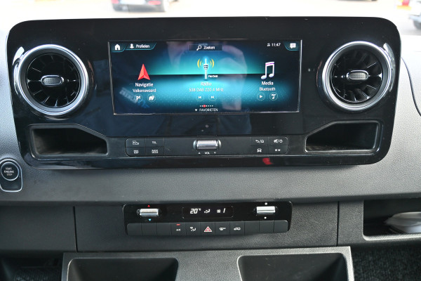 Mercedes-Benz Sprinter 319 CDI 3.0 V6 L2H2 LED, 10.25 MBUX met navigatie en camera
