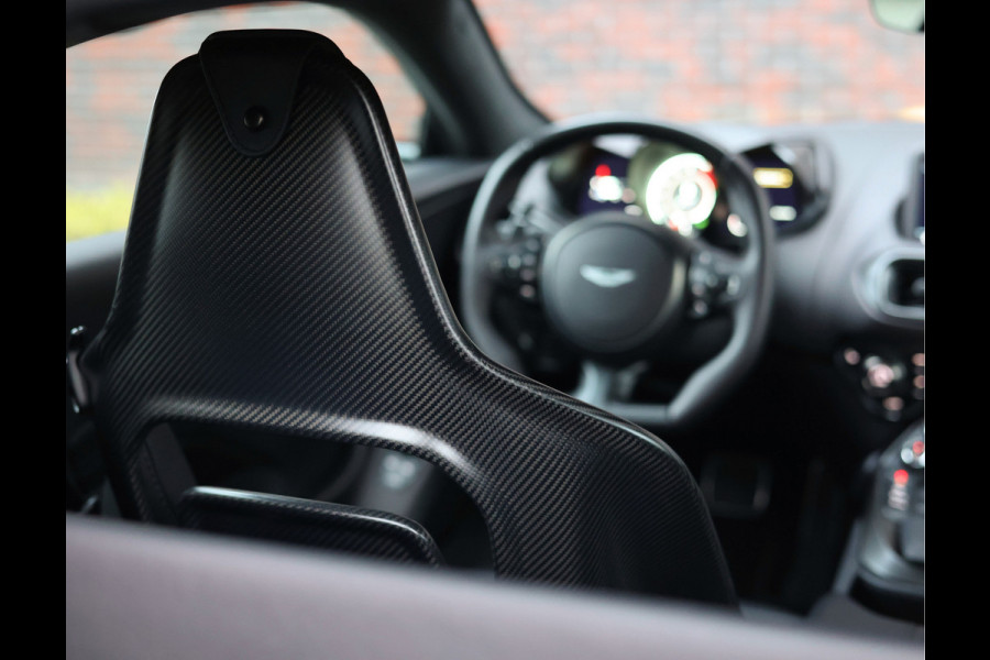 Aston Martin Vantage 5.2 V12 | AM Heritage Green - 1/333