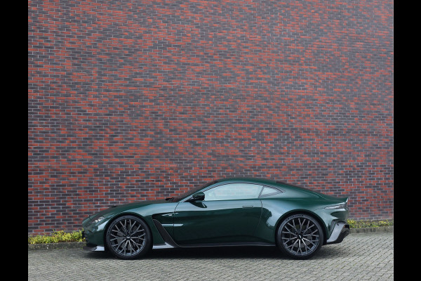 Aston Martin Vantage 5.2 V12 | AM Heritage Green - 1/333