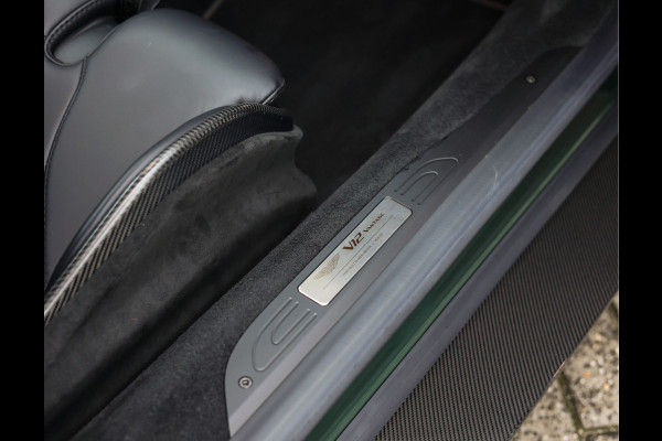 Aston Martin Vantage 5.2 V12 | AM Heritage Green - 1/333