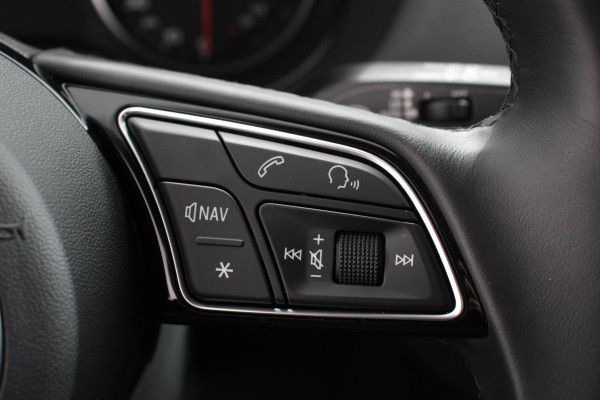 Audi Q2 35 TFSI 150pk Automaat Prestige | Navigatie | Apple Carplay/Android Auto | Parkeersensoren | Camera | Adaptive Cruise Control | Stoelverwarming | Climate Control