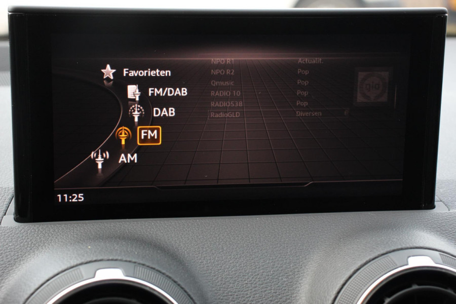 Audi Q2 35 TFSI 150pk Automaat Prestige | Navigatie | Apple Carplay/Android Auto | Parkeersensoren | Camera | Adaptive Cruise Control | Stoelverwarming | Climate Control