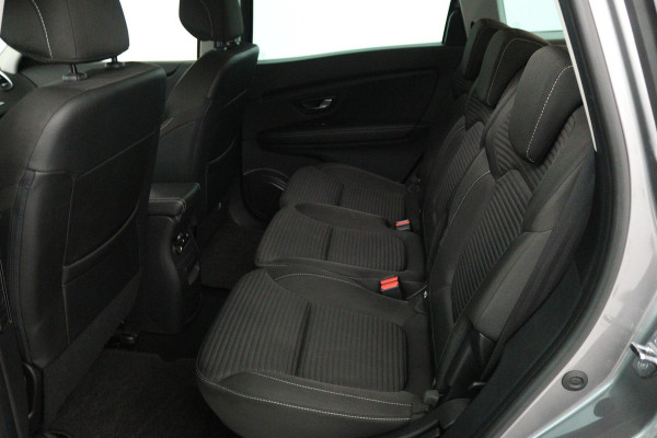Renault Grand Scénic 1.3 TCe Equilibre 7p. Automaat (NAVIGATIE, TREKHAAK, NAVIGATIE, PARKEERSENSOREN)