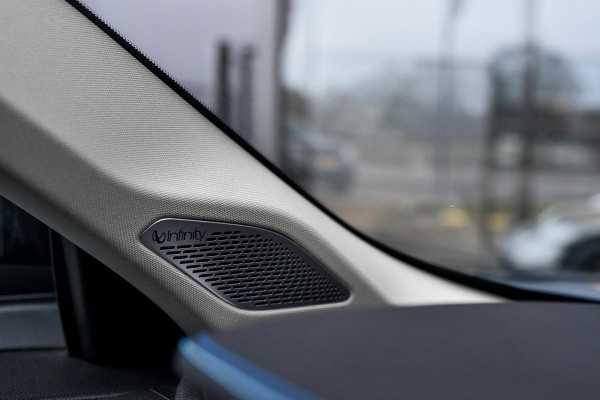 Lynk & Co 01 1.5 MHEV. Pano, Memory, ACC, Sfeer, Camera, Keyless, Dodeh, CarPlay!