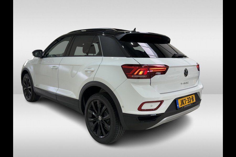Volkswagen T-Roc 1.0 TSI 110pk Style Black Pack | Pano dak
