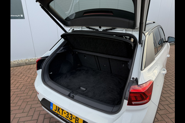 Volkswagen T-Roc 1.0 TSI 110pk Style Black Pack | Pano dak