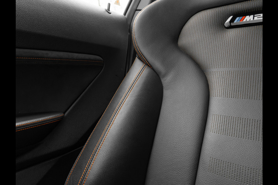 BMW 2 Serie Coupé M2 Competition DCT - M-Sportzetels - Harman Kardon
