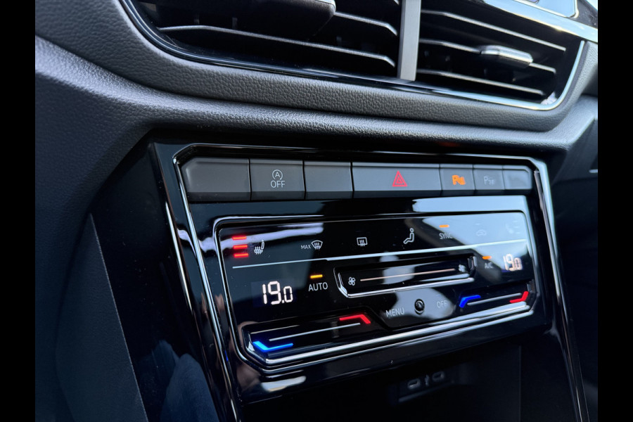 Volkswagen T-Roc 1.0 TSI 110pk Style Black Pack | Pano dak